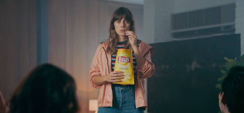 "Nuevos modales", la campaña de BBDO Argentina para Lays y Pepsi
