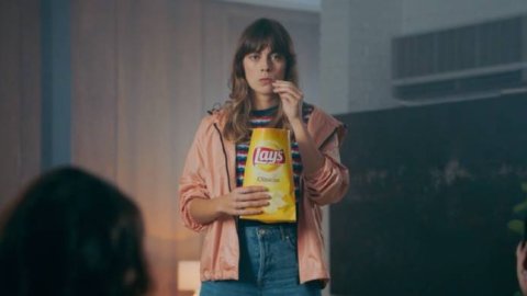 "Nuevos modales", la campaña de BBDO Argentina para Lays y Pepsi