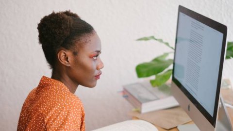 Personas acuden a Pinterest para sentirse positivos, felices y empoderados