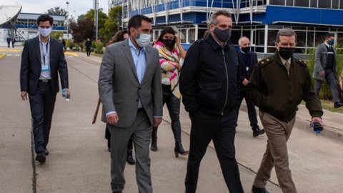 ARSAT firmó convenio marco con Defensa para trabajar en conjunto