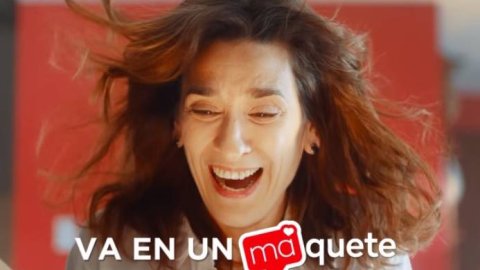 “Maquete”, la campaña de GM para Garbarino en el Día de la Madre
