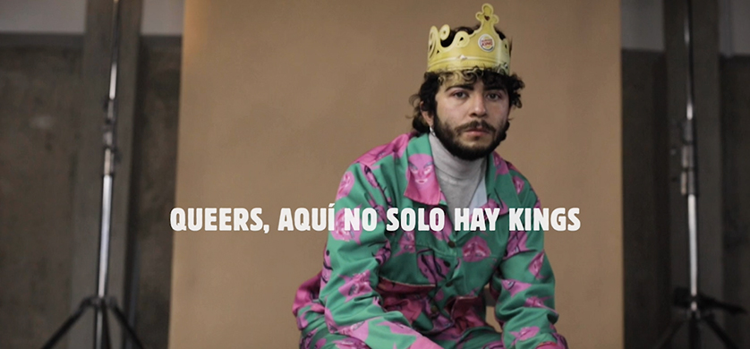 Acción de Fantástica para Burger King por el día de la salida del closet