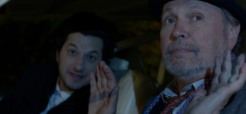 Billy Crystal y Ben Schwartz protagonizan “Caerse de Risa”