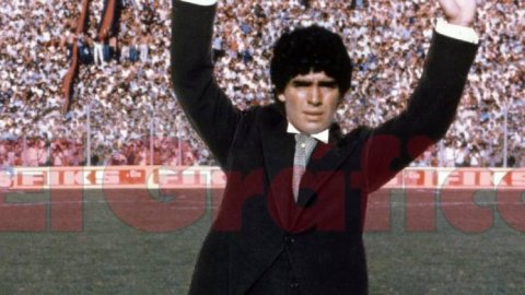 Cobertura especial de El Gráfico por los 60 años de Diego Maradona