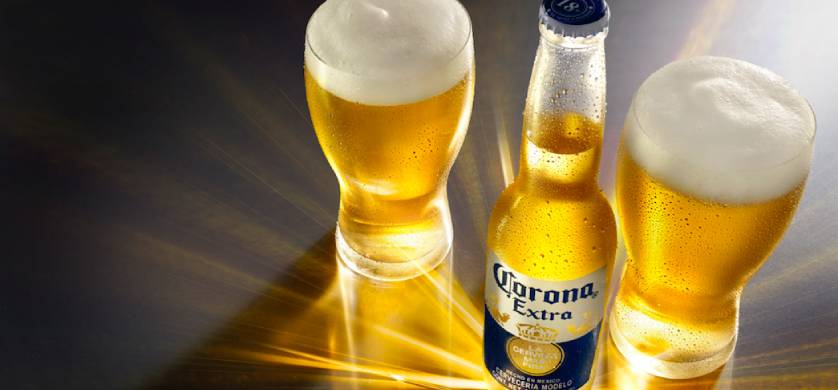 “Hechos para brillar”, la campaña de Grey Argentina para Cerveza Corona