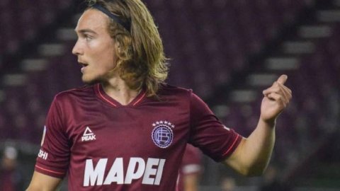 Mapei es el nuevo main sponsor del Club Atlético Lanús