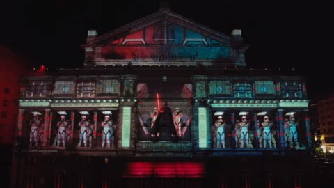 Acción por la llegada de Disney+ a la Argentina