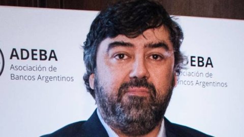 Juan Cruz Ávila dejó A24 y Liliana Parodi asume en su lugar