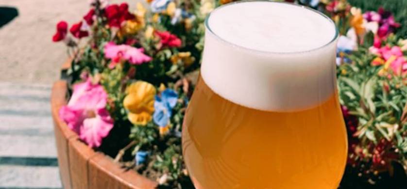 Kunstmann propone acompañar las tardes de verano con una Hoppy Weissbier
