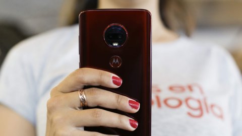 Cómo usan su celular las mujeres argentinas