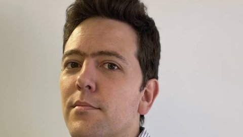 ¿Qué lleva al consumidor a comprar a través de las redes sociales?