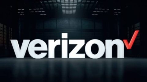 Internet: Verizon vende Yahoo! y AOL a Apollo