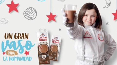 "Un gran vaso para la humanidad", la nueva campaña de Las Tres Niñas