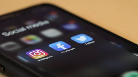 "#UnPostALaVez", la acción para confrontar el cyberbullying del IAB Perú
