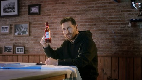 Budweiser estrena nuevo comercial junto a Lionel Messi