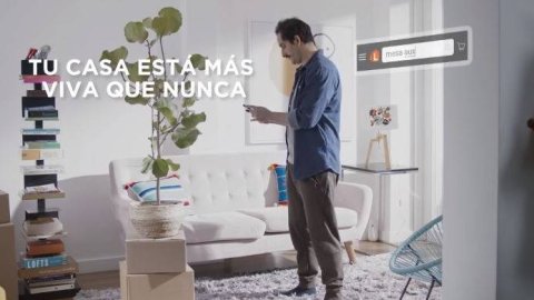 "Tu casa está más viva que nunca, escúchala", de The Juju México para Linio