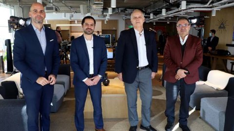 Ámbito Debate: Se realizó un nuevo foro de innovación y tecnología junto a empresarios