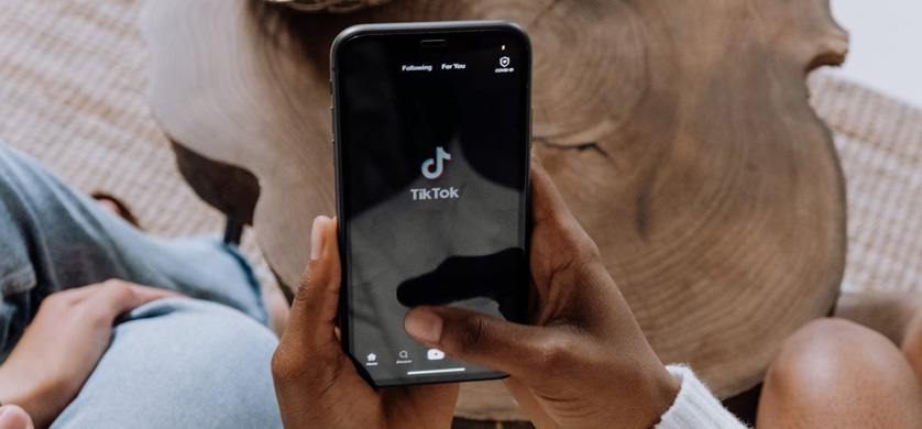 Estrategias, desafíos, logros y aprendizajes de cuatro medios argentinos que usan TikTok