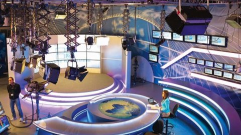 Con $ 2.400 millones para concursos, Cultura y Medios buscan reactivar la industria audiovisual