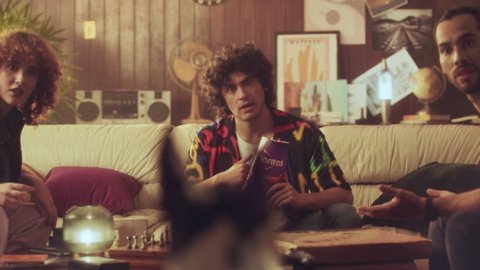“Perro” lo nuevo de AnyGivenDay para el lanzamiento de Flamin’ Hot