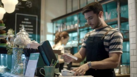 “Necesitás Clover”, la nueva campaña digital de Fiserv