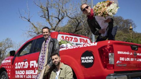 Radio Berlín sorprende a todas las madres por su día