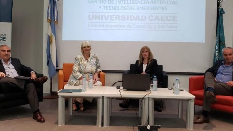 Universidad CAECE presentó el Centro de Inteligencia Artificial y Tecnologías Emergentes