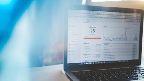 En noviembre las tiendas online estiman que recibirán un mayor volumen de ventas