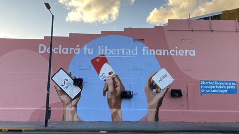 "Declará tu libertad financiera", la nueva campaña de Ualá 