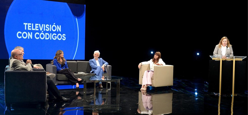 Se presentó el primer Código de Ética de la Televisión Pública