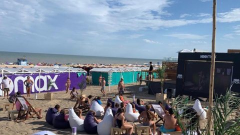 Última semana de playa de HBO Max en Pinamar