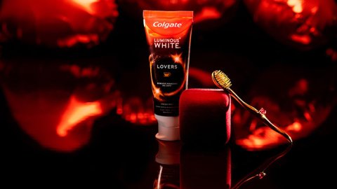 “Cepillo de Compromiso”, lo nuevo de Colgate en el Día de los Enamorados