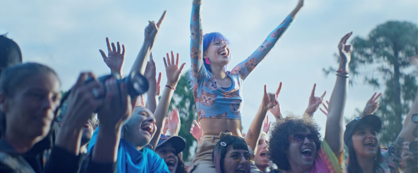 Flow presenta su campaña integral de comunicación con motivo de la transmisión en vivo del Lollapalooza 