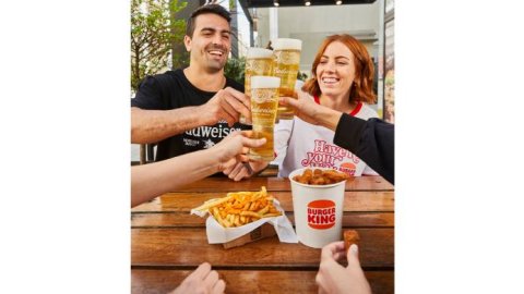 Budweiser apuesta por la comida de Burger King