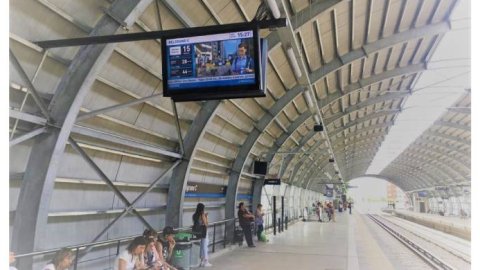 VOLMEDIA lanza el primer circuito digital en el área metropolitana dentro del FFCC Mitre