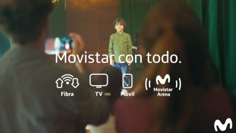 Movistar lanzó su campaña "Con todo" para que sus clientes se conecten como quieran, con lo que más quieran