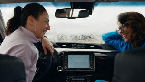 Toyota celebra 25 años de producción en Argentina con una nueva campaña