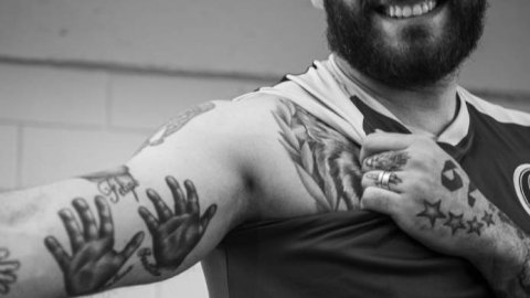 Campaña de UMBRO y Rosario Central: “¿Qué tan profundo es tu amor?”