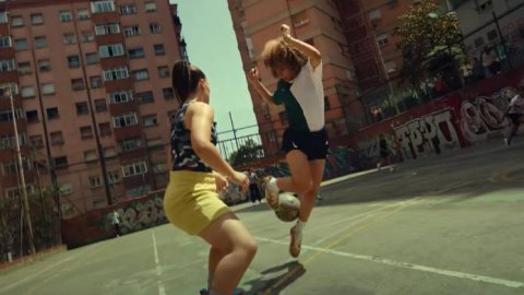 La nueva campaña de Nike dedicada al fútbol femenino: “Never settle, never done”