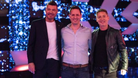Artear invitó a vivir la experiencia “Canta conmigo ahora”