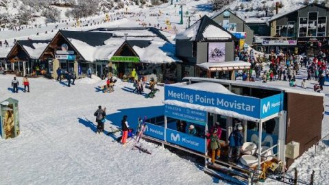 Movistar llega al Cerro Catedral con eventos y beneficios para sus clientes