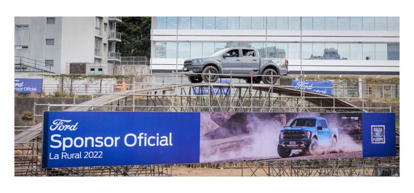 VMLY&R y Ford fueron reconocidos como el mejor stand indoor La Rural 2022 