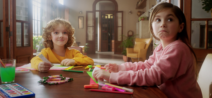 “Apariciones sorprendentes”, nueva campaña de Hermida para Palitos de la Selva