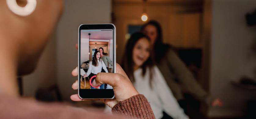 Redes Sociales y Tecnología 2022: qué consumen los adolescentes