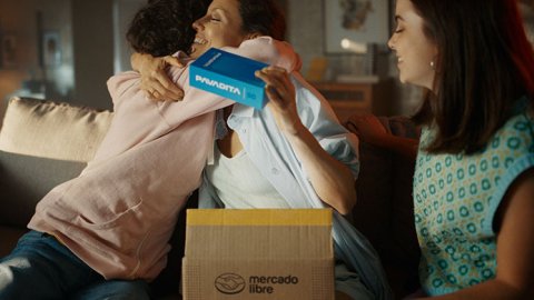 "Pavadita", lo nuevo de GUT para Mercado Libre por el día de la madre