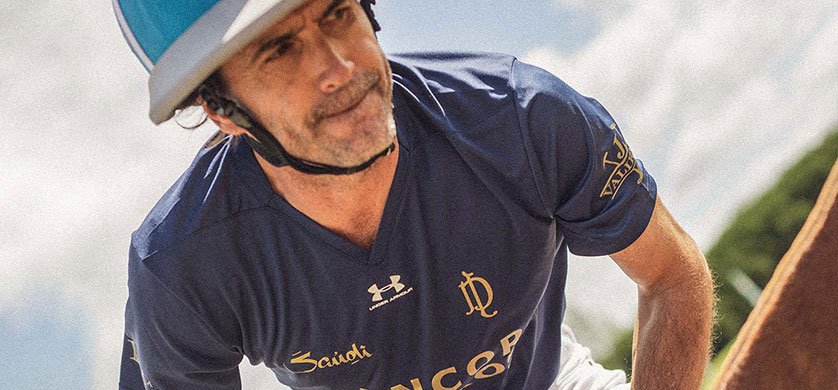 TOTALMEDIOS - "De pie", Niña y Under Armour la nueva camiseta de La Dolfina