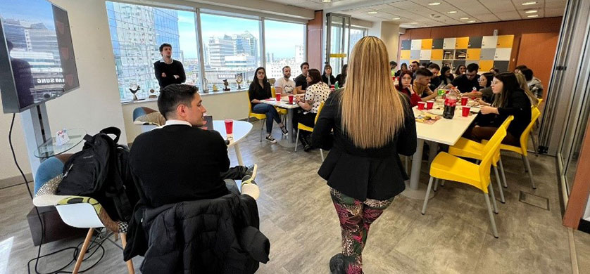 Mediamax comenzó a visitar agencias de medios