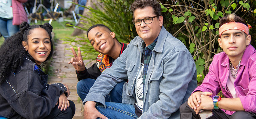 “El Club De Los Graves” la nueva serie protagonizada por Carlos Vives que llega a Disney+