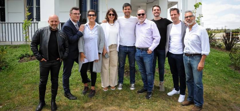 Artear celebró junto a clientes en el hotel de los famosos