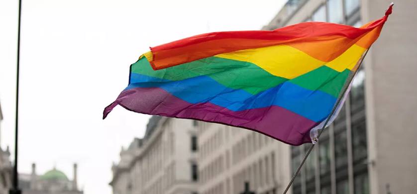 Semana del Orgullo LGBTQ+: la evolución en el uso del lenguaje en ficciones televisivas